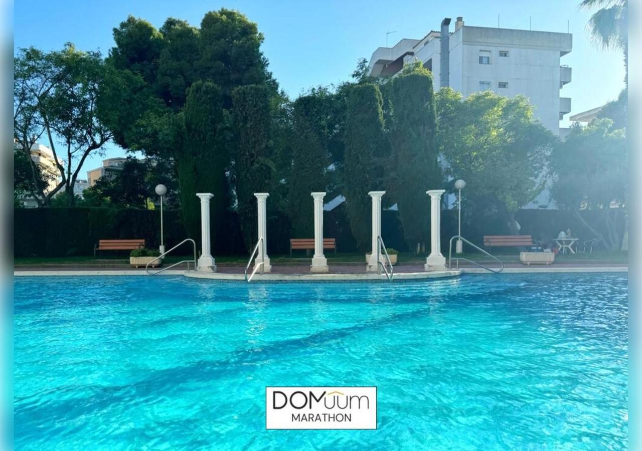 Domuum Holidays - Marathon Апартаменты Салоу